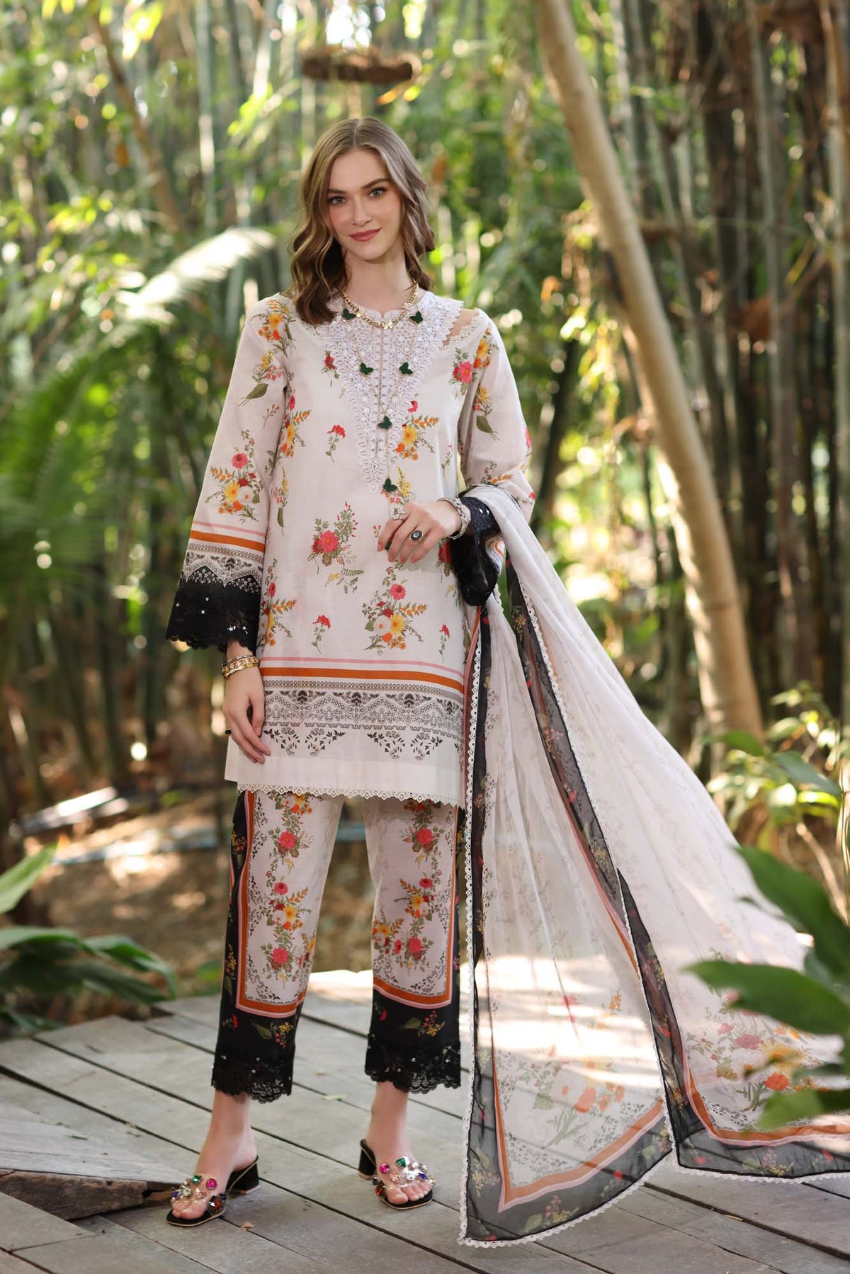 Noor by Saadia Asad | Eid Luxe Printedkari | D4-B -  Noor by Saadia Asad Ladies Clothes - Original Designer Dress - House of Maryam
