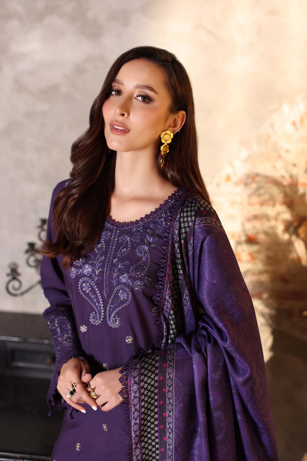 Noor by Saadia Asad | Winter Embroidered Printkhaas 25 | D2 - A, image 4