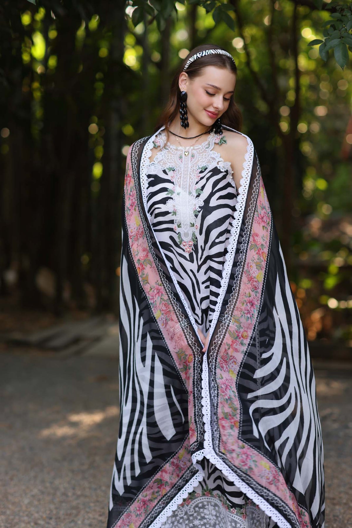 Noor by Saadia Asad | Eid Luxe Printedkari | D1-B -  Noor by Saadia Asad Ladies Clothes - Original Designer Dress - House of Maryam