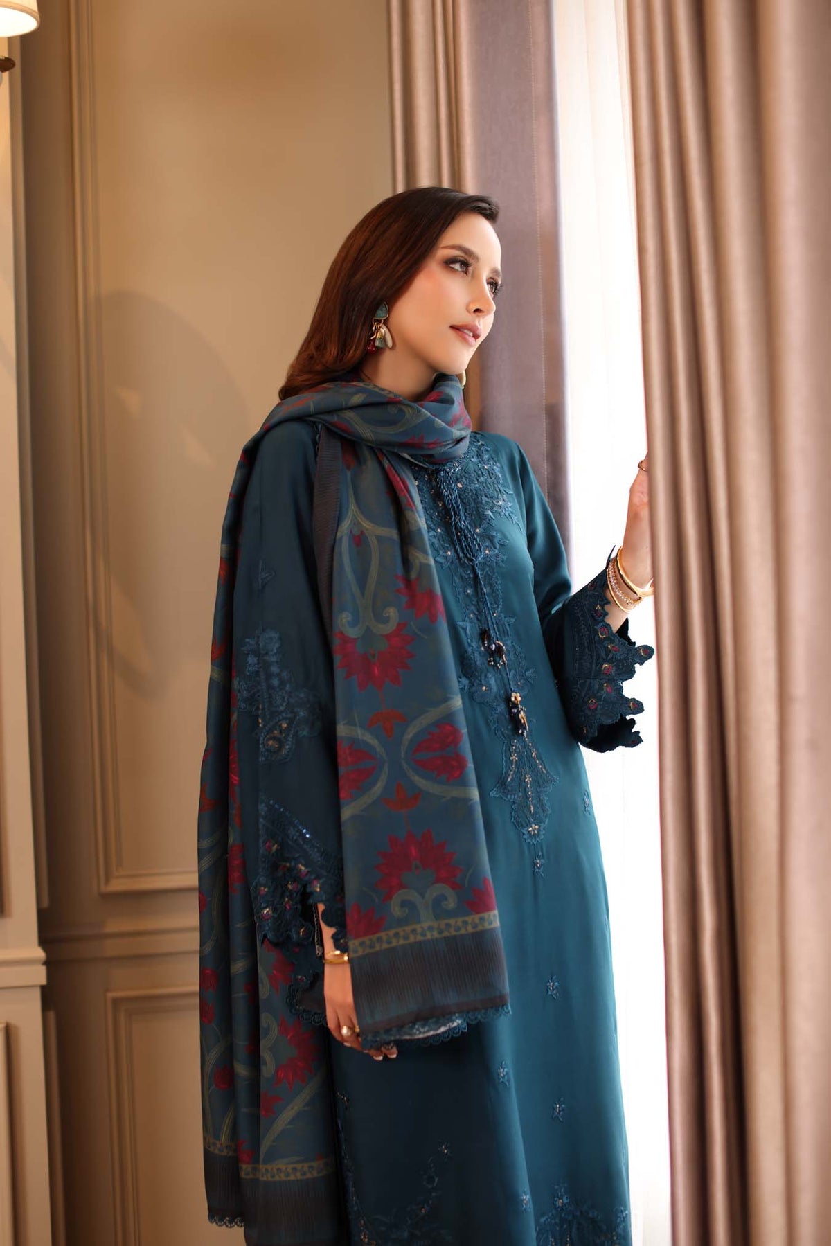 Saadia Asad | Winter Printkhaas 25 | D5 - B, image 2