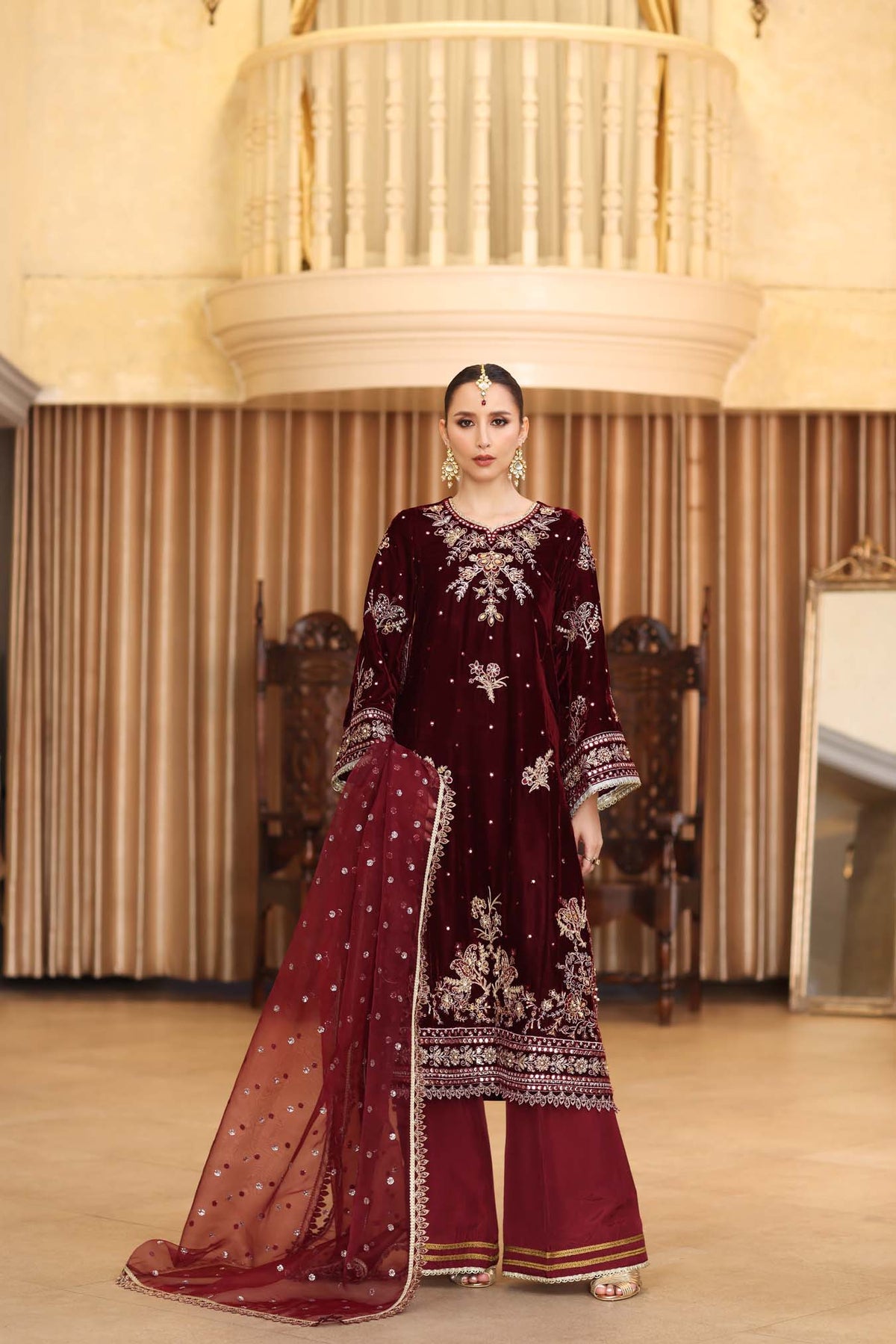 Noor by Saadia Asad | Handcrafted Velvet 25 | Naqsh-3