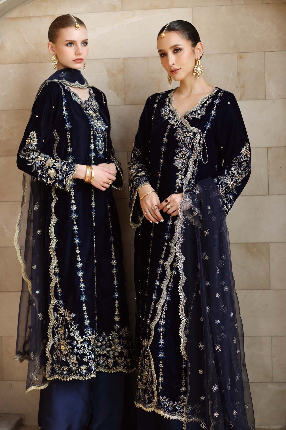Noor by Saadia Asad | Handcrafted Velvet 25 | Falak-7