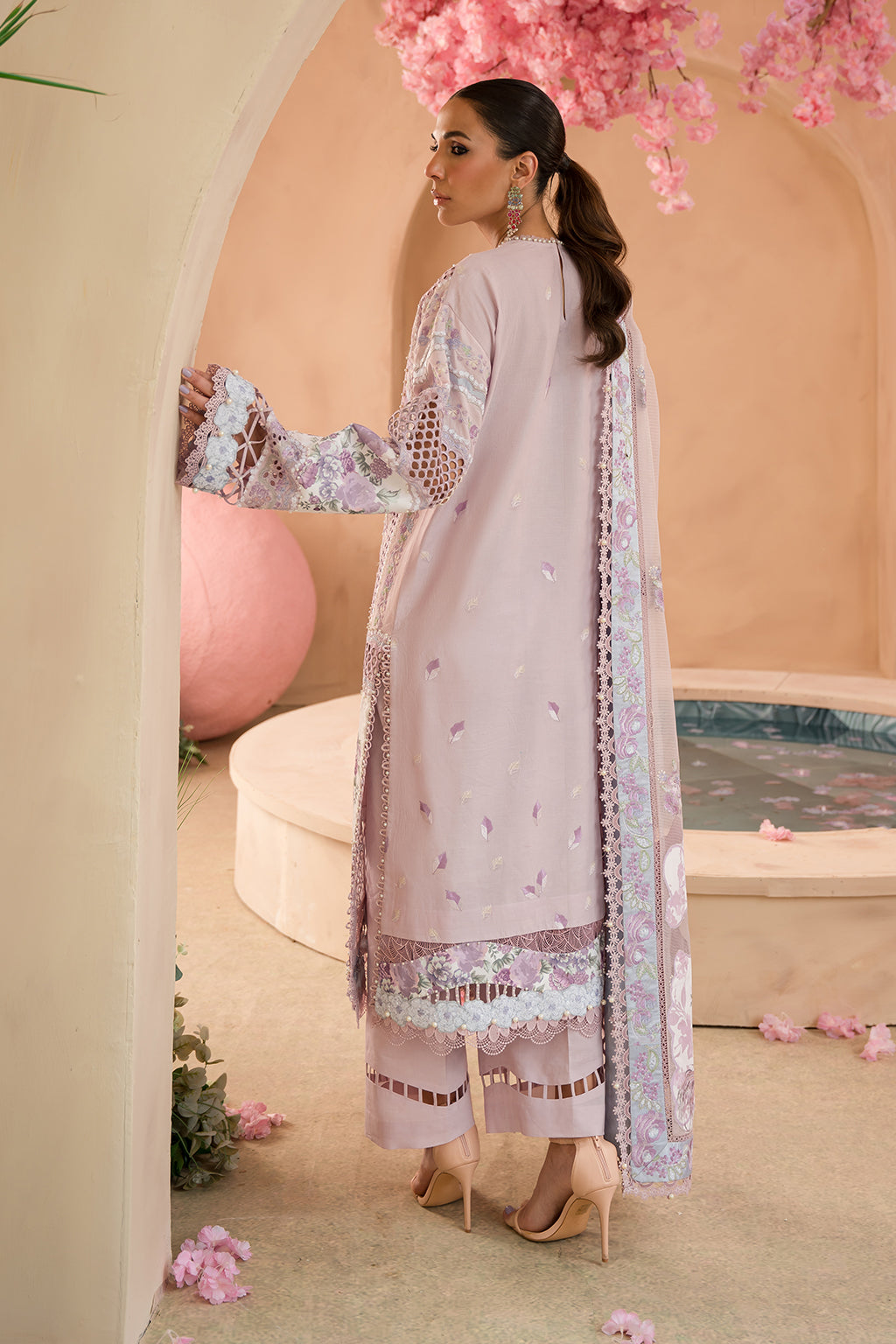 Afrozeh | The Pinted Grden Lawn 24 | Honeysuckle -  Afrozeh Luxury - Original Designer Dress - House of Maryam
