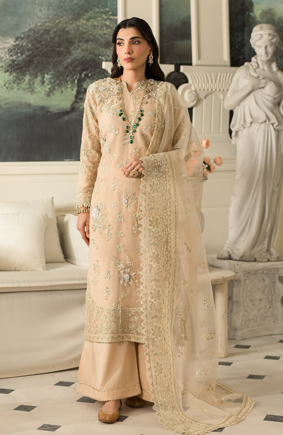 Emaan Adeel | Suave Luxury Formals 24 | ARUNA by Designer Emaan Adeel - House of Maryam - Pakistani Designer Ethnic Wear in {{ shop.shopifyCountryName }}