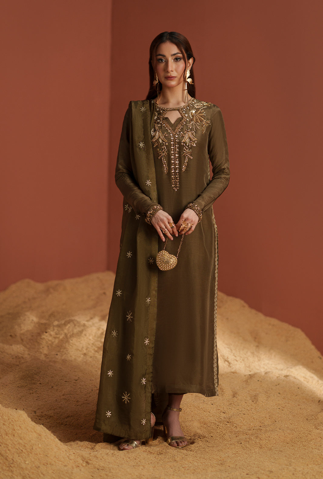 AJR Couture | Modern Muse Luxe Pret | Zyre