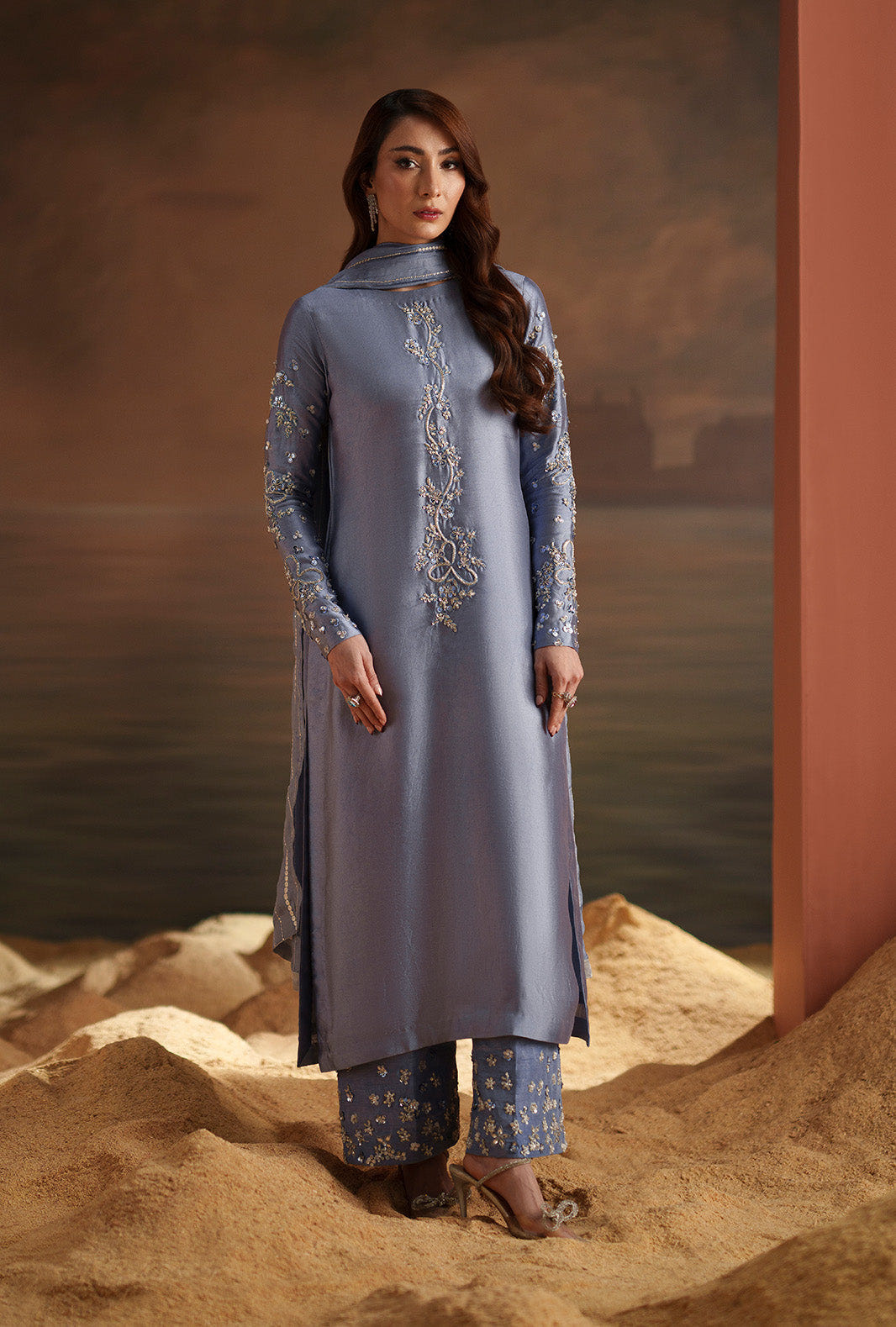AJR Couture | Modern Muse Luxe Pret | Cyra