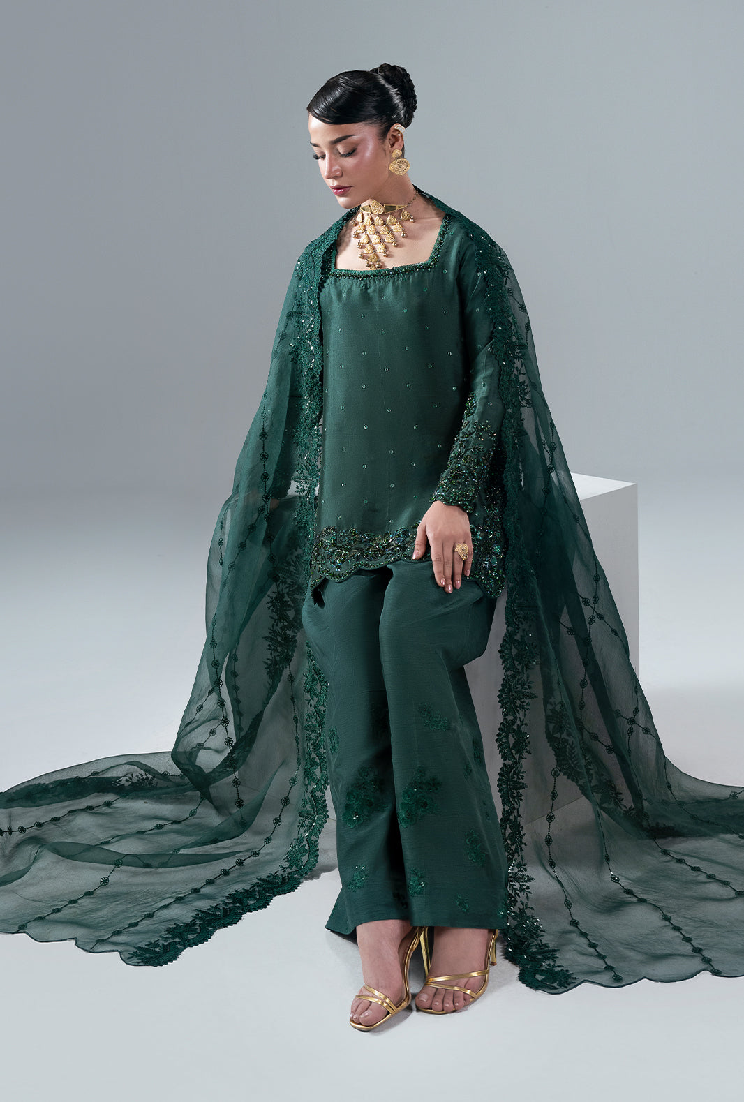 Ajr Couture | Symphony Pret 26 | Esmera-5