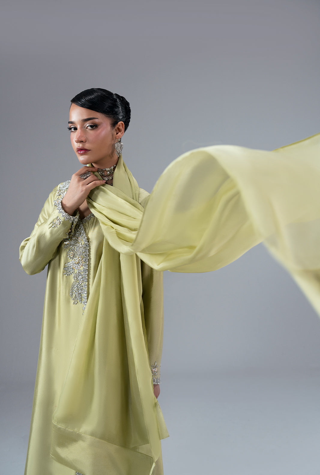 Ajr Couture | Symphony Pret 26 | Gold Dust, image 4