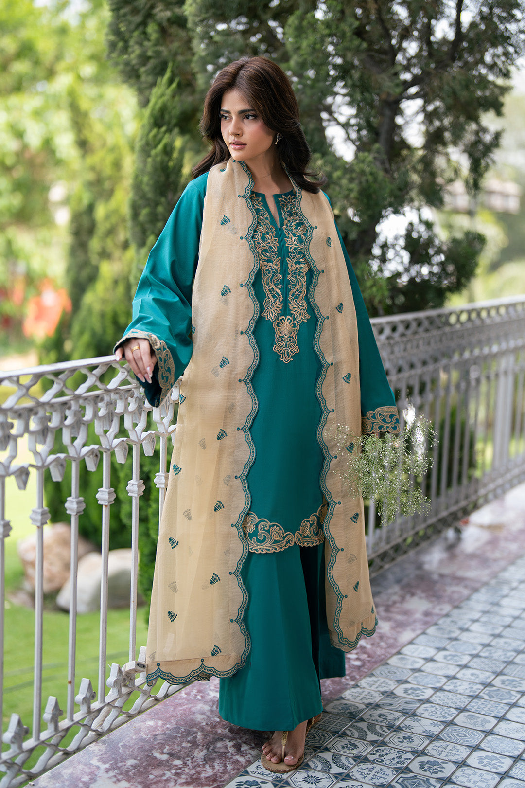 Alizeh | Printed Lawn | AF-EL-7074-Arctic-4