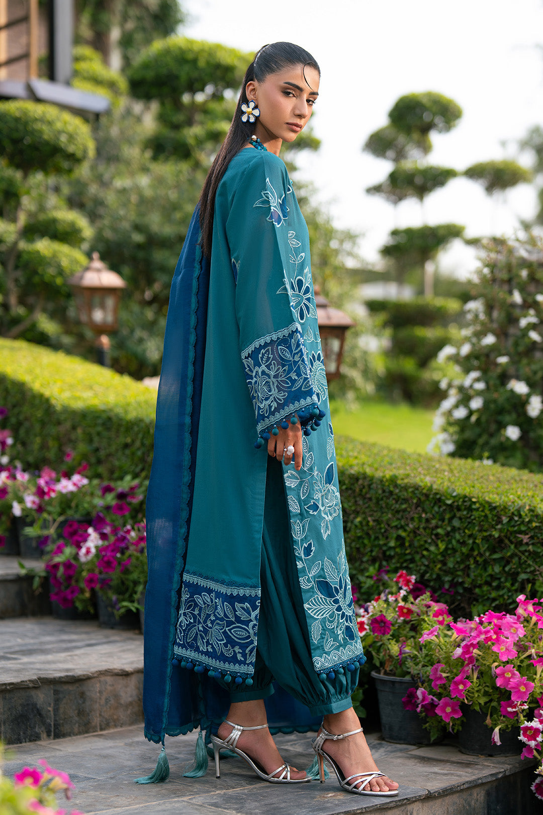 Alizeh | Printed Lawn | AF-EL-7071-Bloom-4
