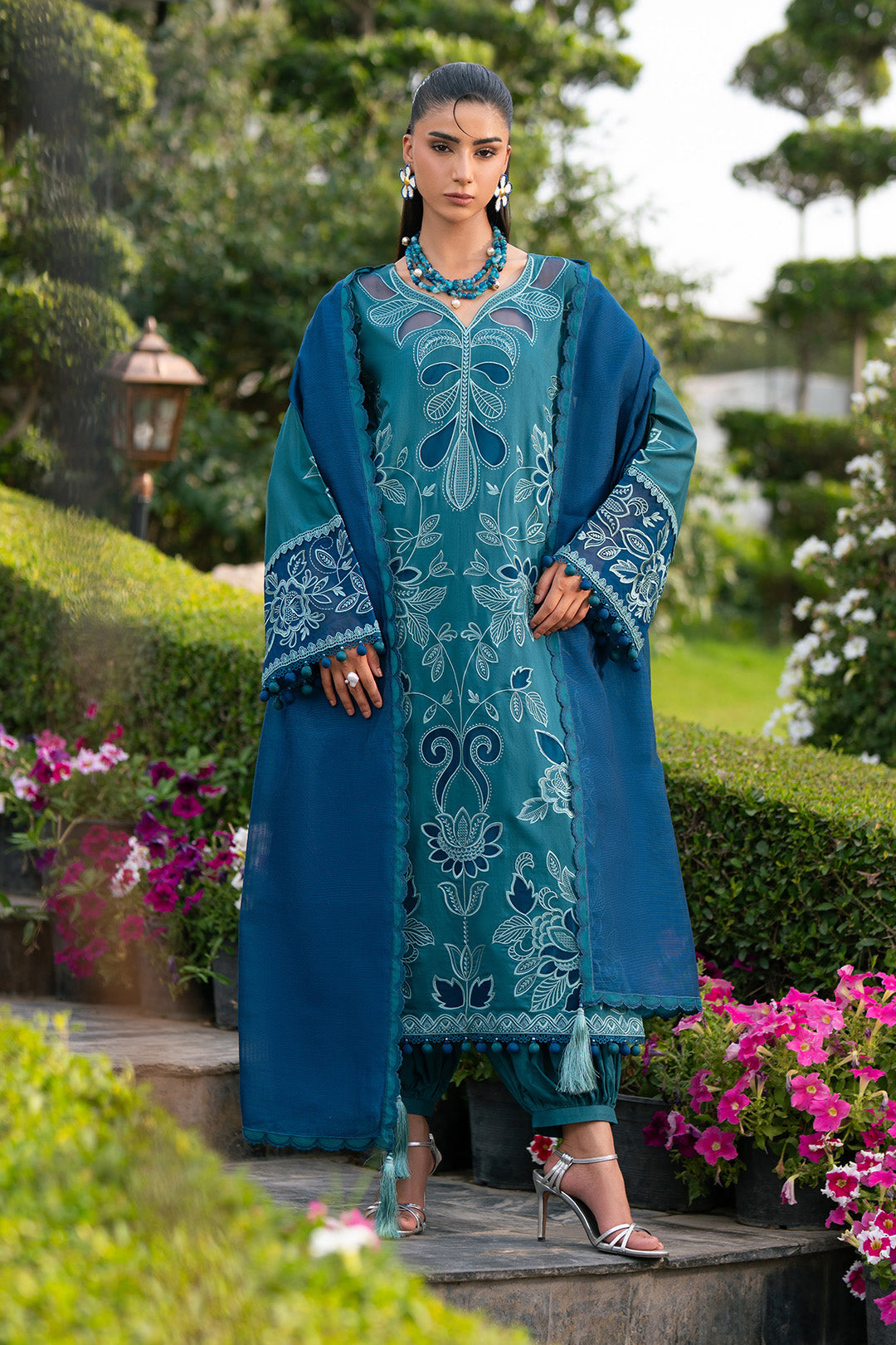 Alizeh | Printed Lawn | AF-EL-7071-Bloom-3