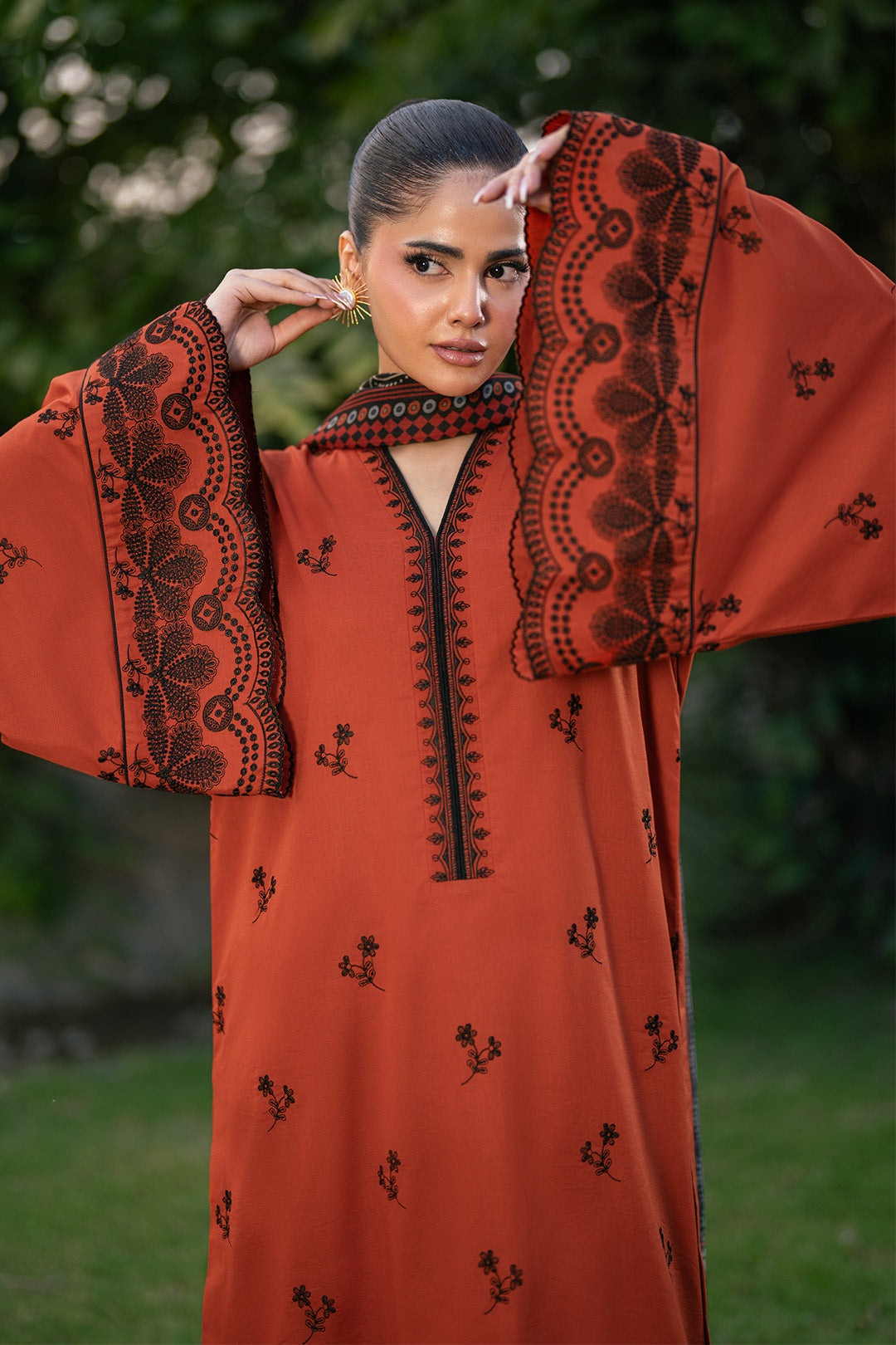 Alizeh | Printed Lawn | AF-EL-7077-Tawny-5