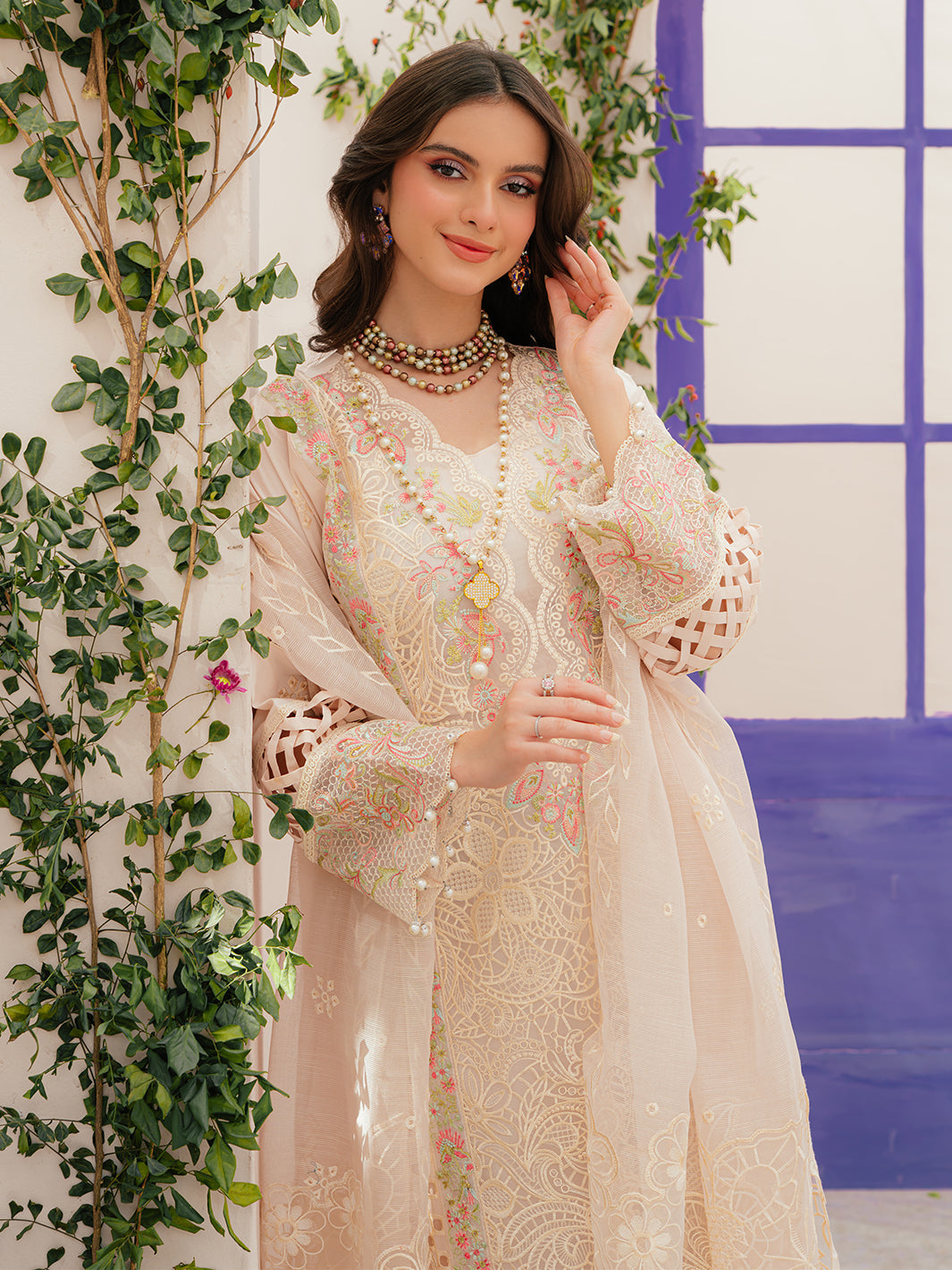 Mahnur | Allenura Luxury Lawn 24 | ALLORA -  Mahnur Luxury - Original Designer Dress - House of Maryam
