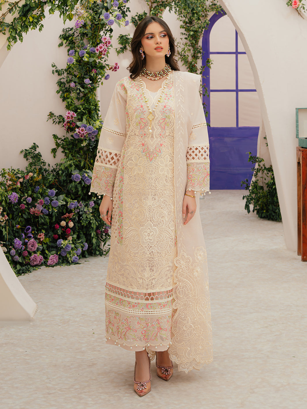 Mahnur | Allenura Luxury Lawn 24 | ALLORA -  Mahnur Luxury - Original Designer Dress - House of Maryam