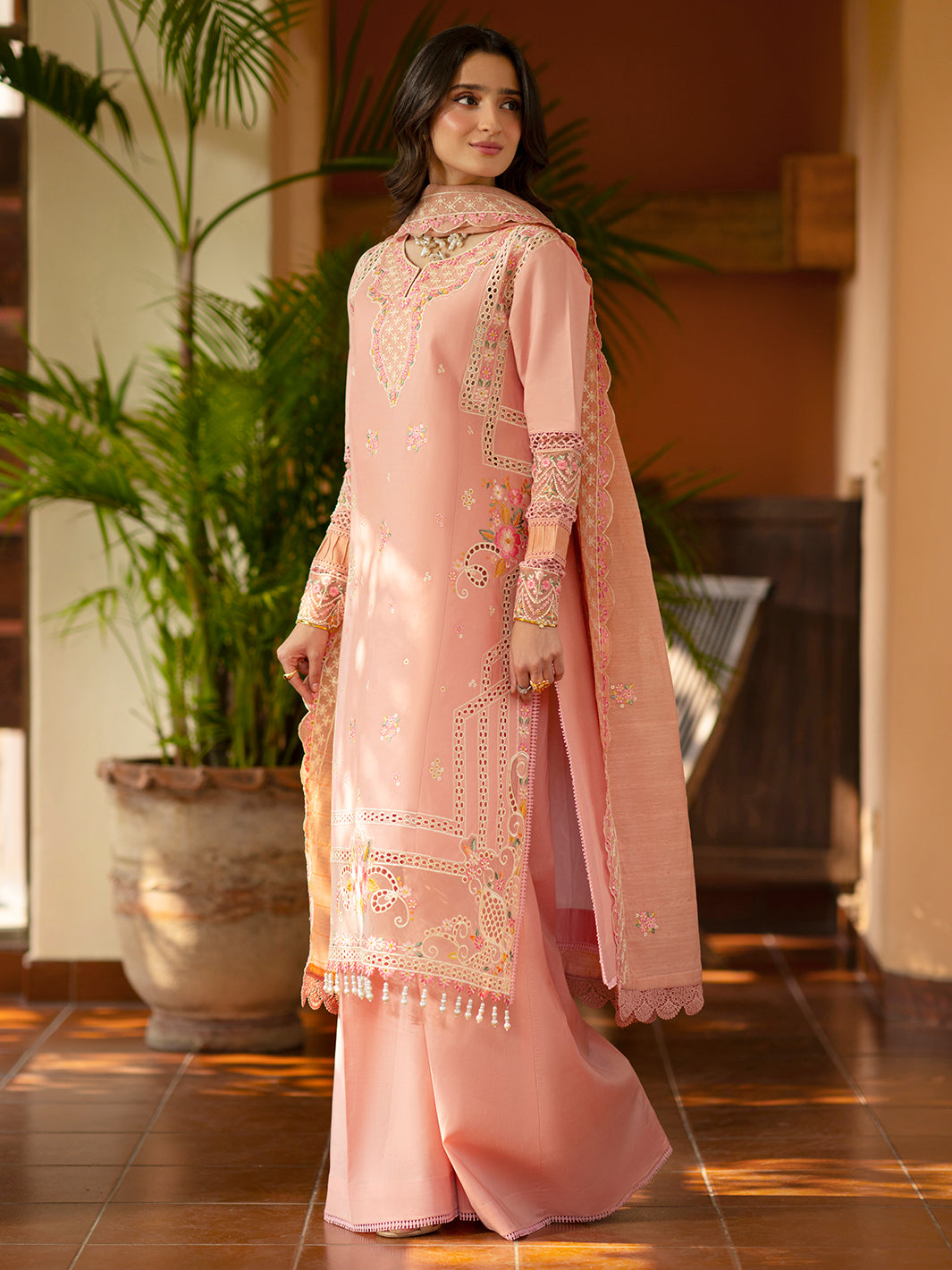 Mahnur | Angan Embroidered Lawn 26 | AN-004-2