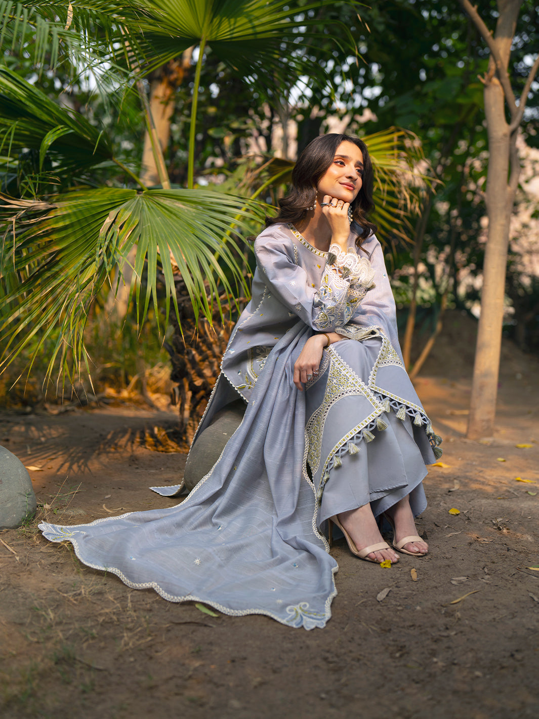 Mahnur | Angan Embroidered Lawn 26 | AN-006-4