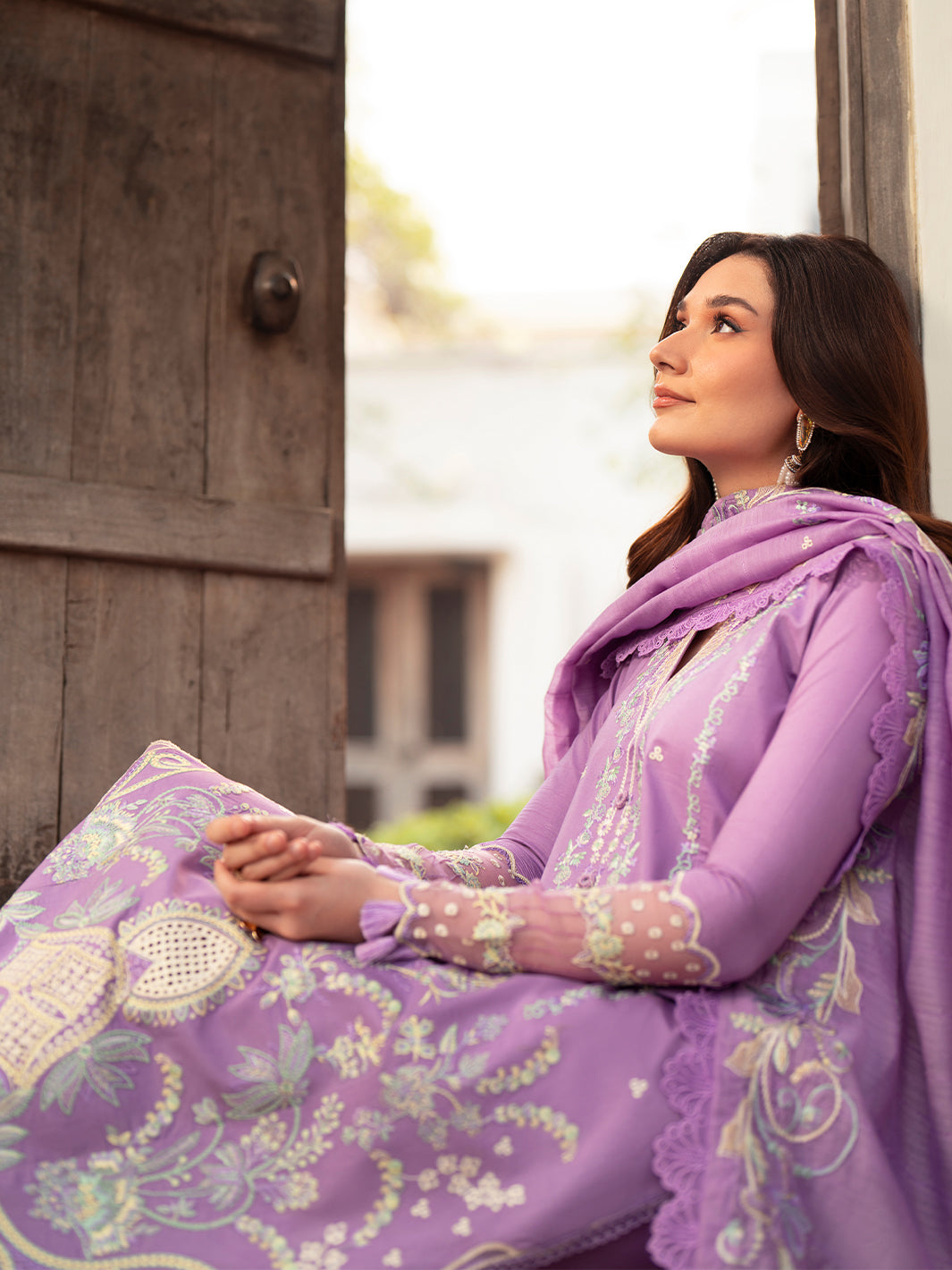 Mahnur | Angan Embroidered Lawn 26 | AN-09-5
