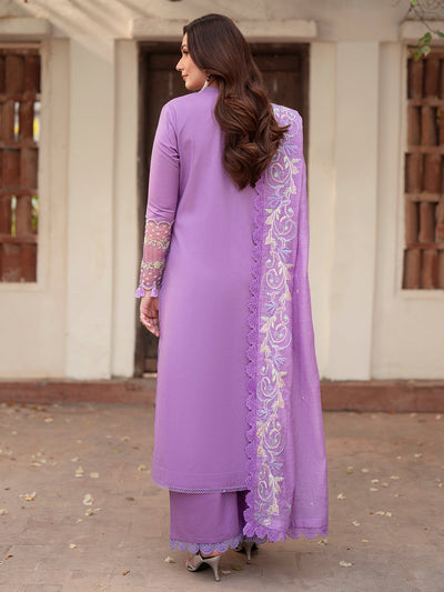 Mahnur | Angan Embroidered Lawn 26 | AN-09