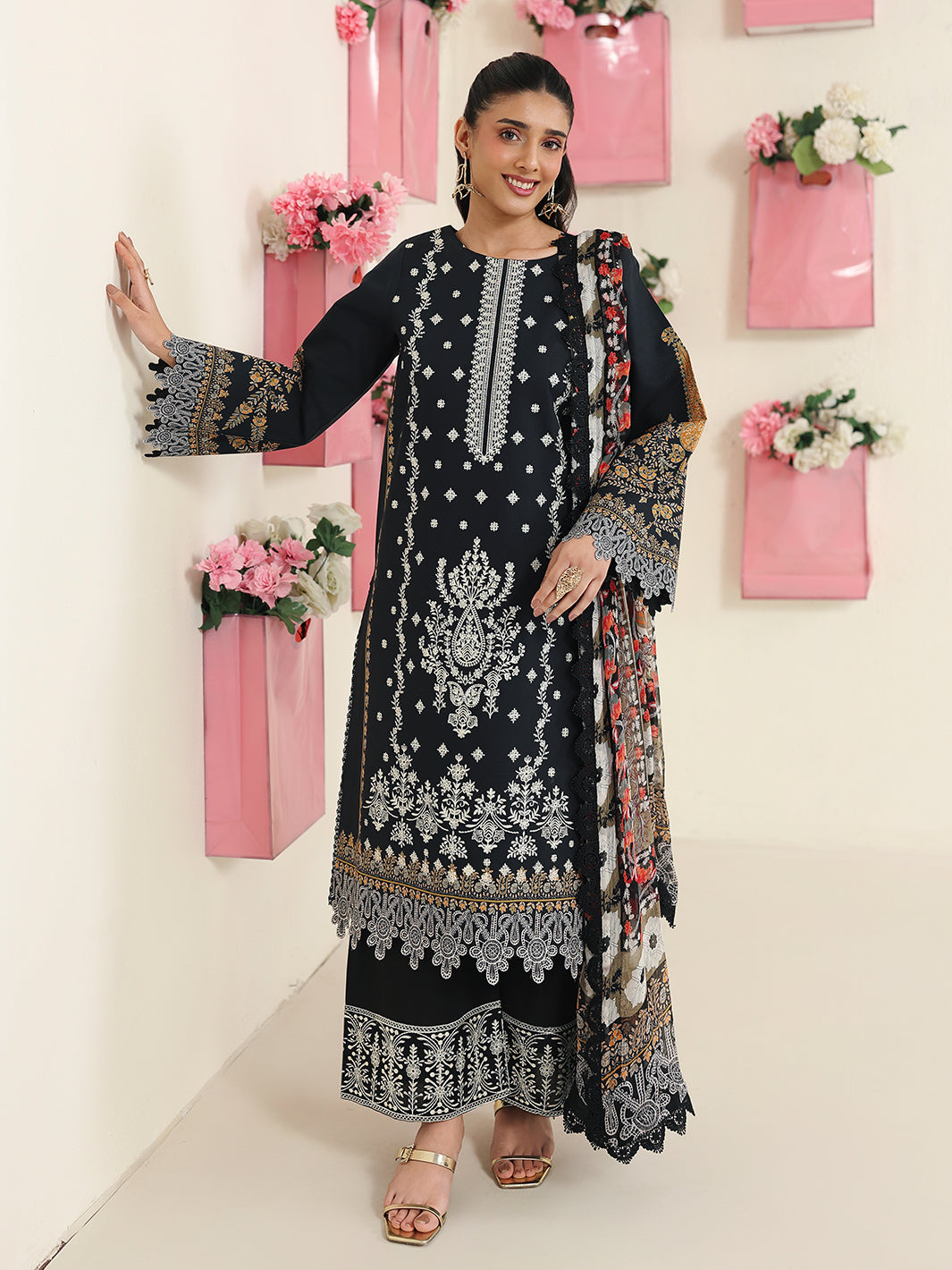 Mahnur | Anaya Lawn | AN-2-05