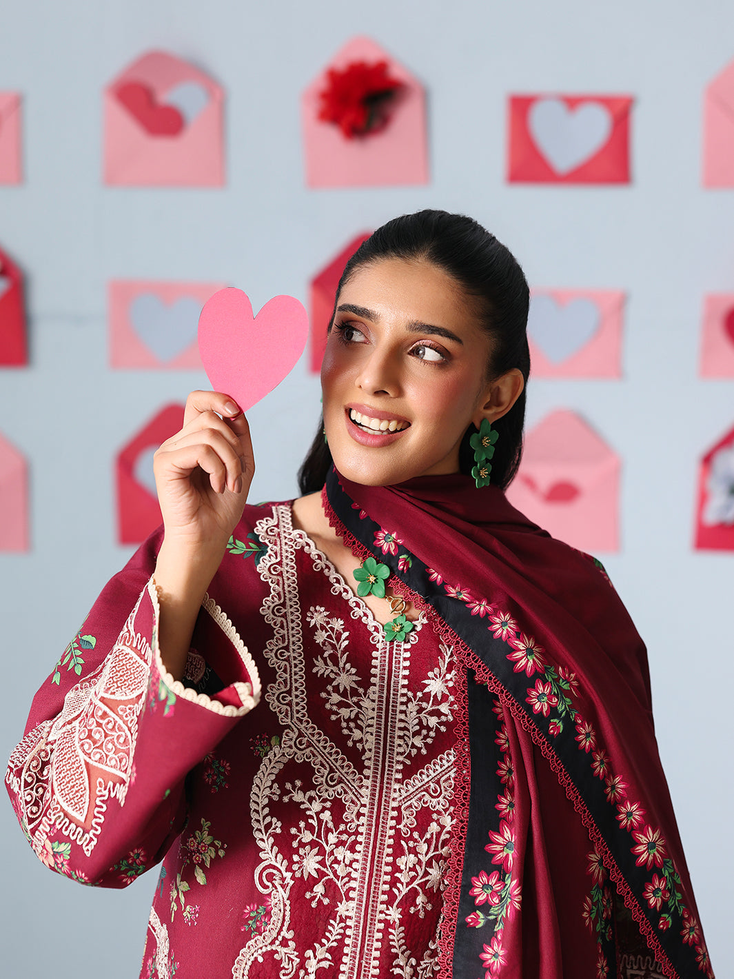 Mahnur | Anaya Lawn | AN-2-06-4