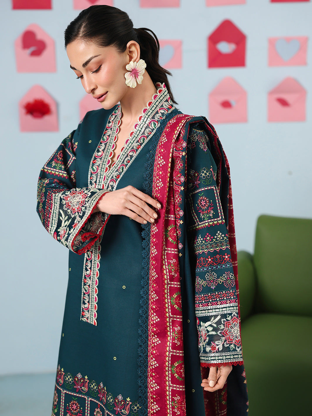 Mahnur | Anaya Lawn | AN-2-09-3