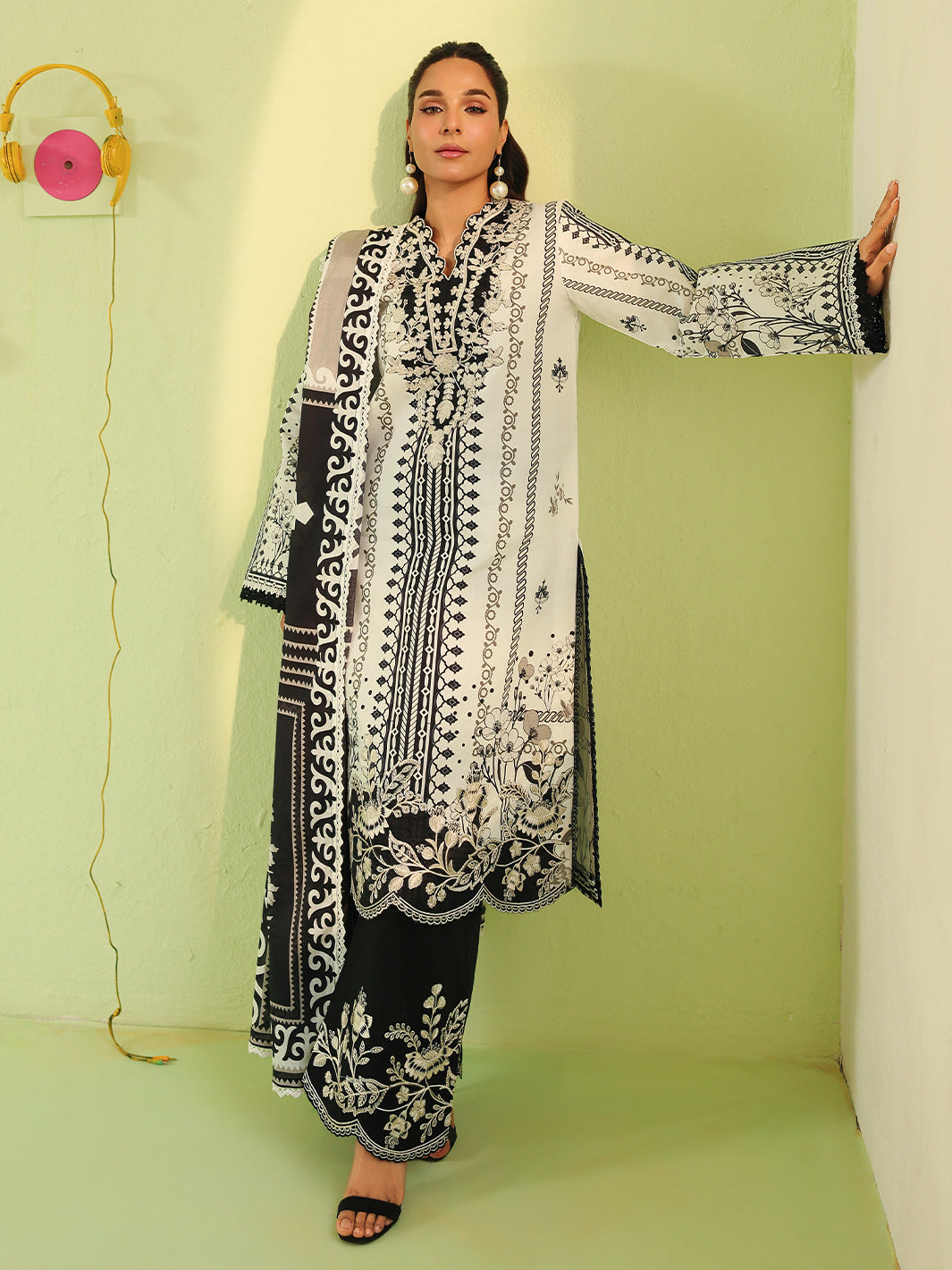 Mahnur | Anaya Lawn | AN-2-10