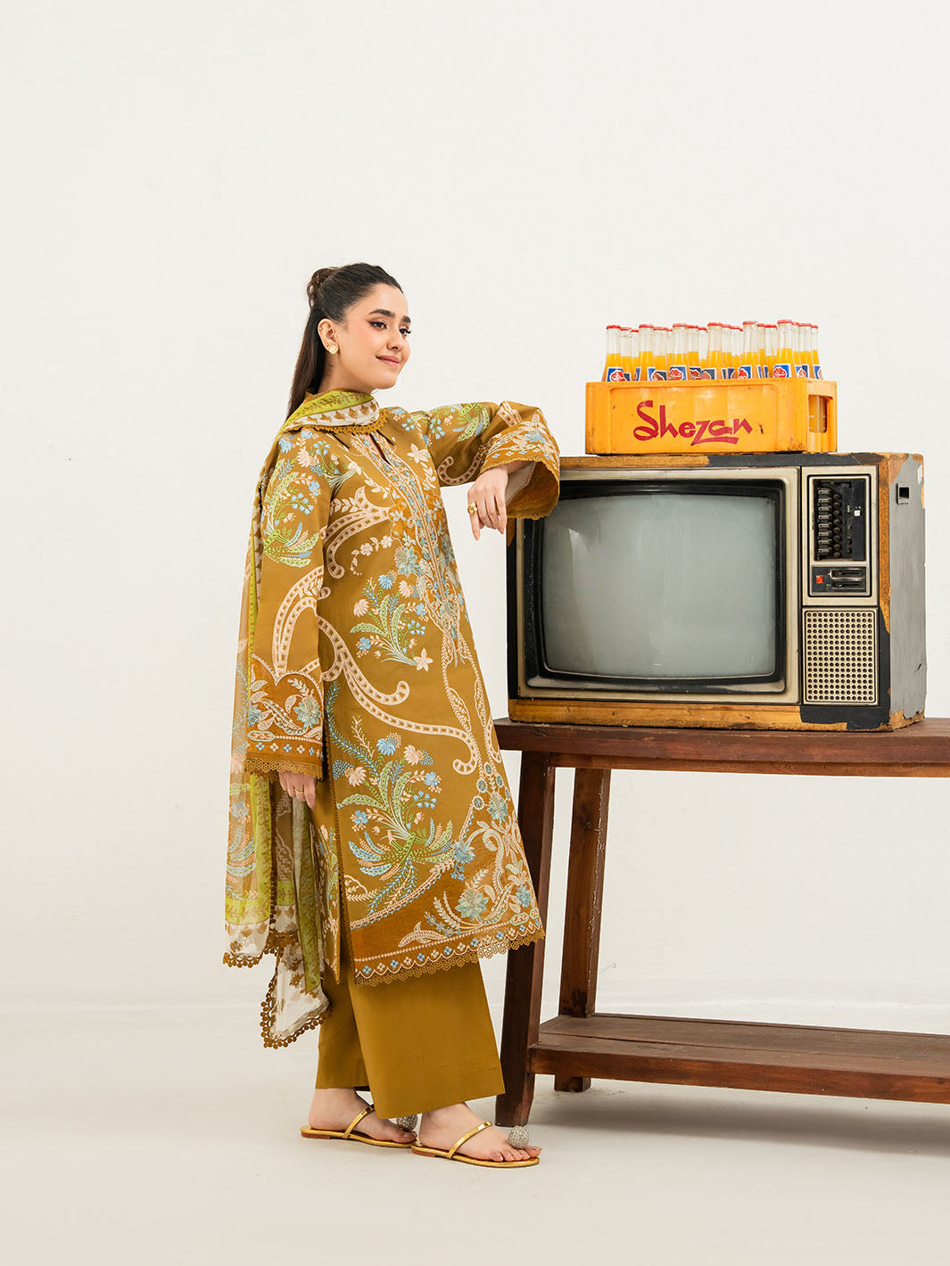 Mahnur | Anaya Lawn | ANA-003-4