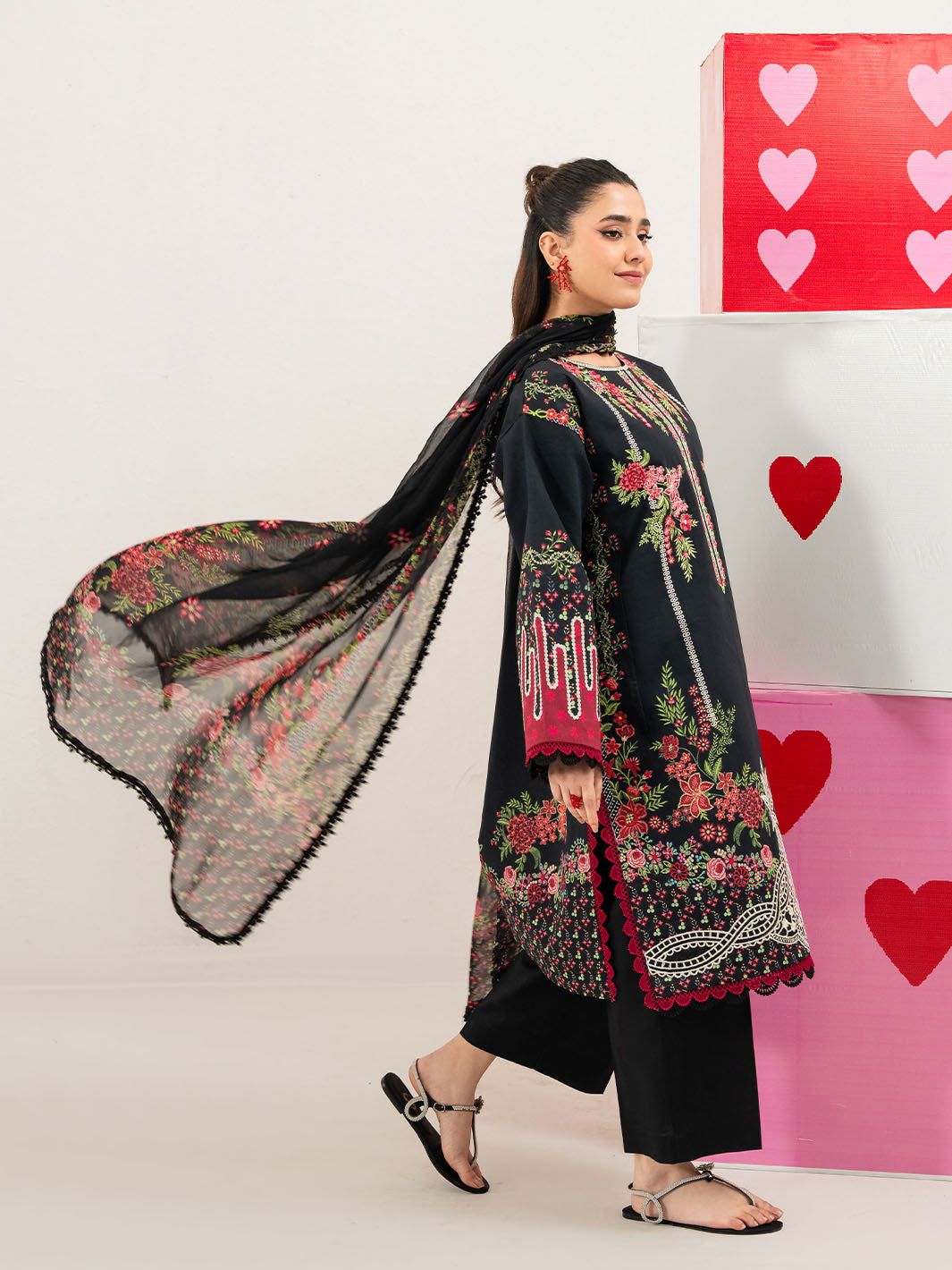 Mahnur | Anaya Lawn | ANA-004-4