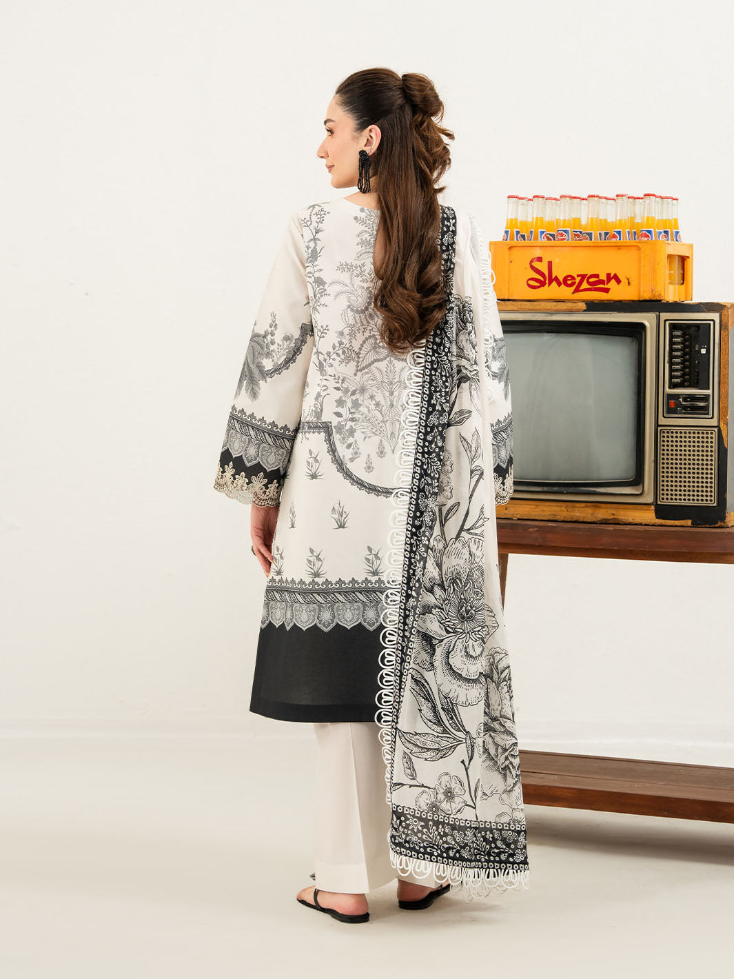Mahnur | Anaya Lawn | ANA-005-2