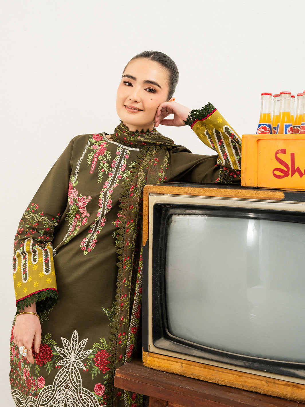 Mahnur | Anaya Lawn | ANA-007-4