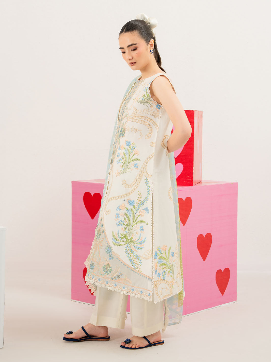 Mahnur | Anaya Lawn | ANA-010, image 5
