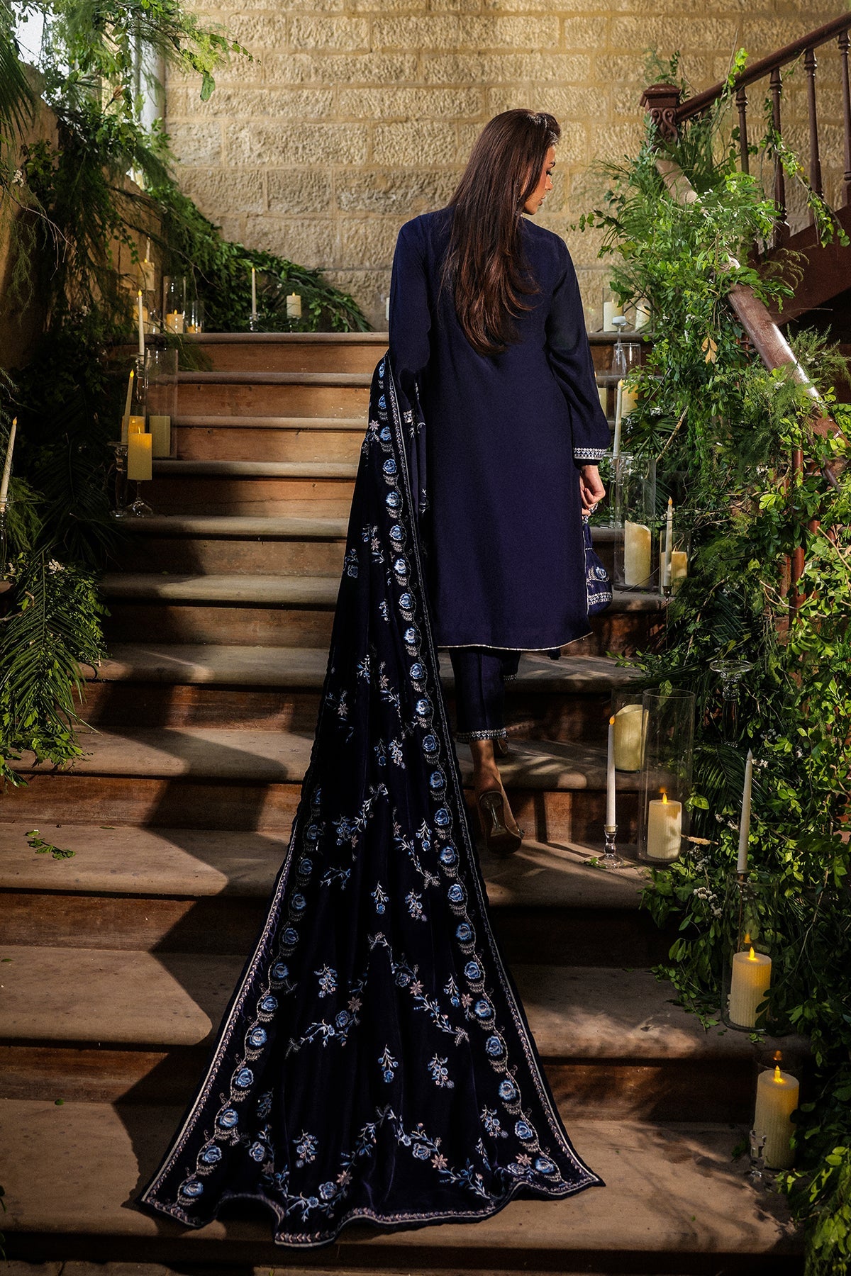 Sahar | Luxury Pret 25 | Dark Bloom, image 2