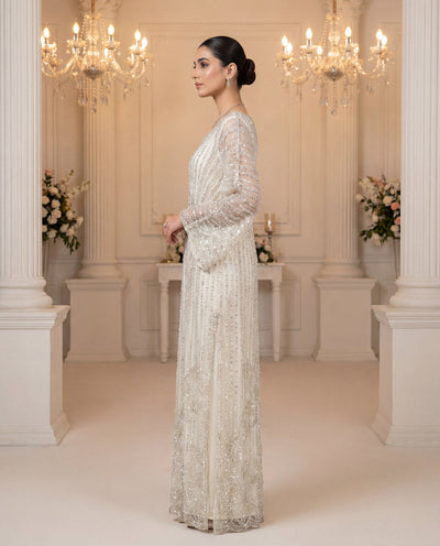 Threads and Motifs | Formal Outfits | 10480