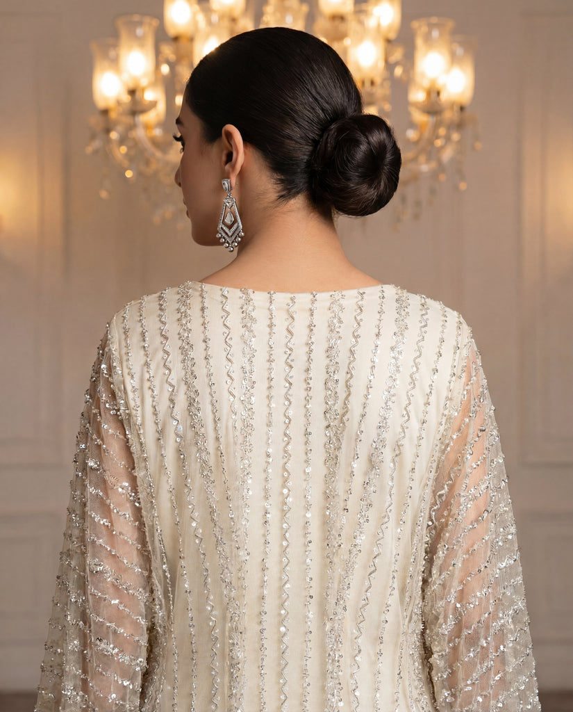 Threads and Motifs | Formal Outfits | 10480-4