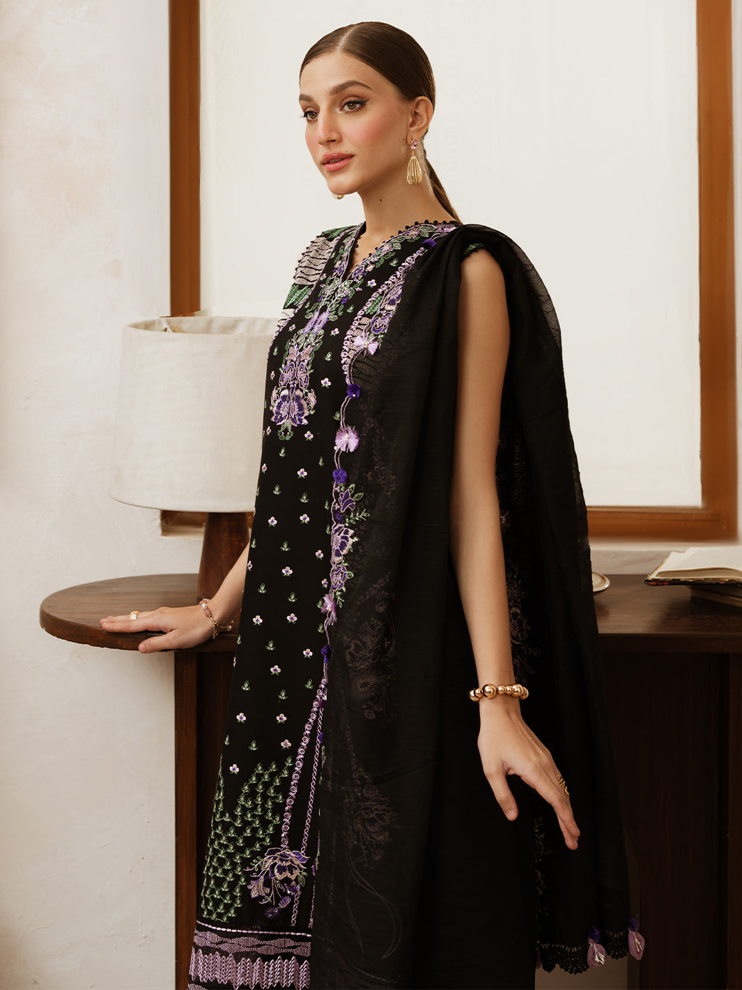 Mahnur | Florence Luxury Lawn 25 | AALEEN -  Mahnur Ladies Clothes - Original Designer Dress - House of Maryam