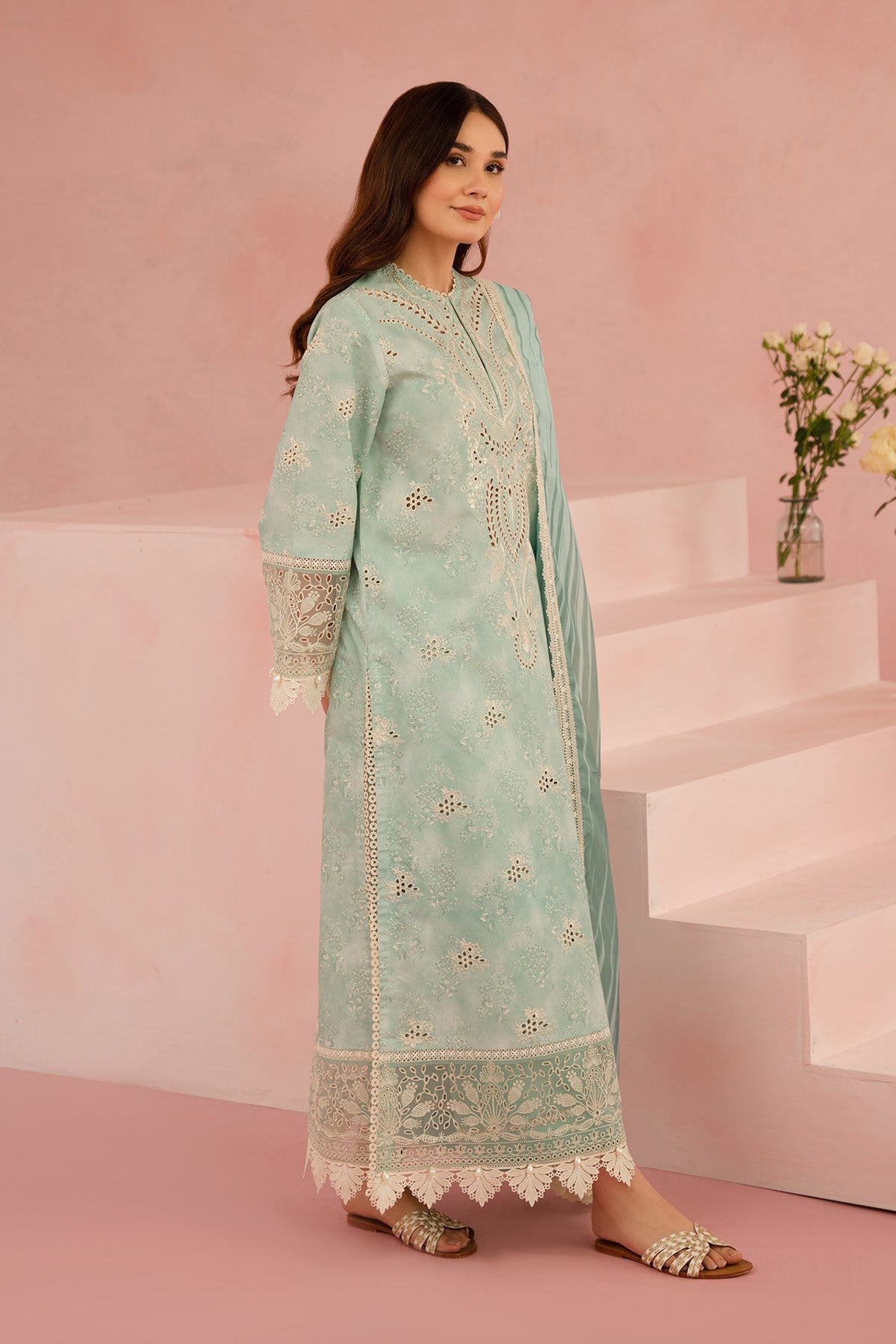 Afrozeh Leonora apple green embroidered lawn suit, photo 4