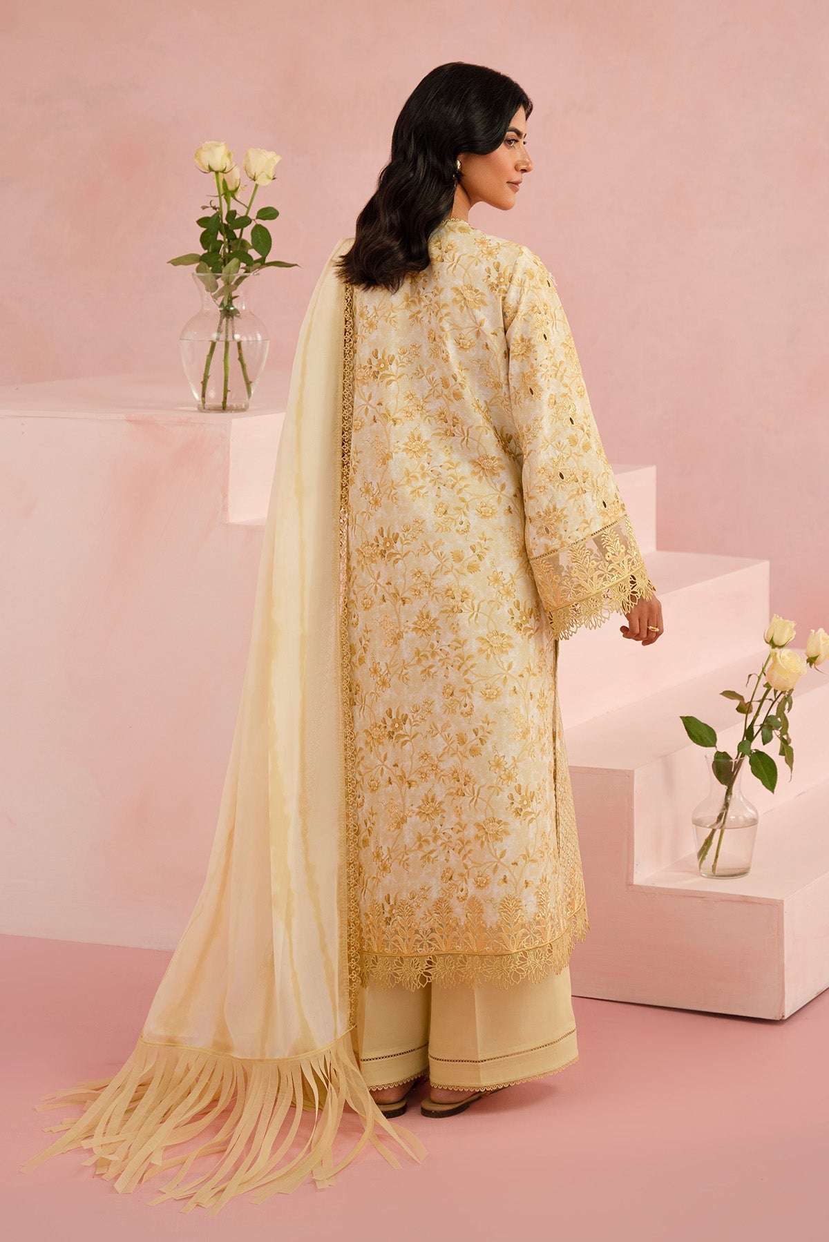 Afrozeh Arbor skin tone embroidered lawn suit, photo 2