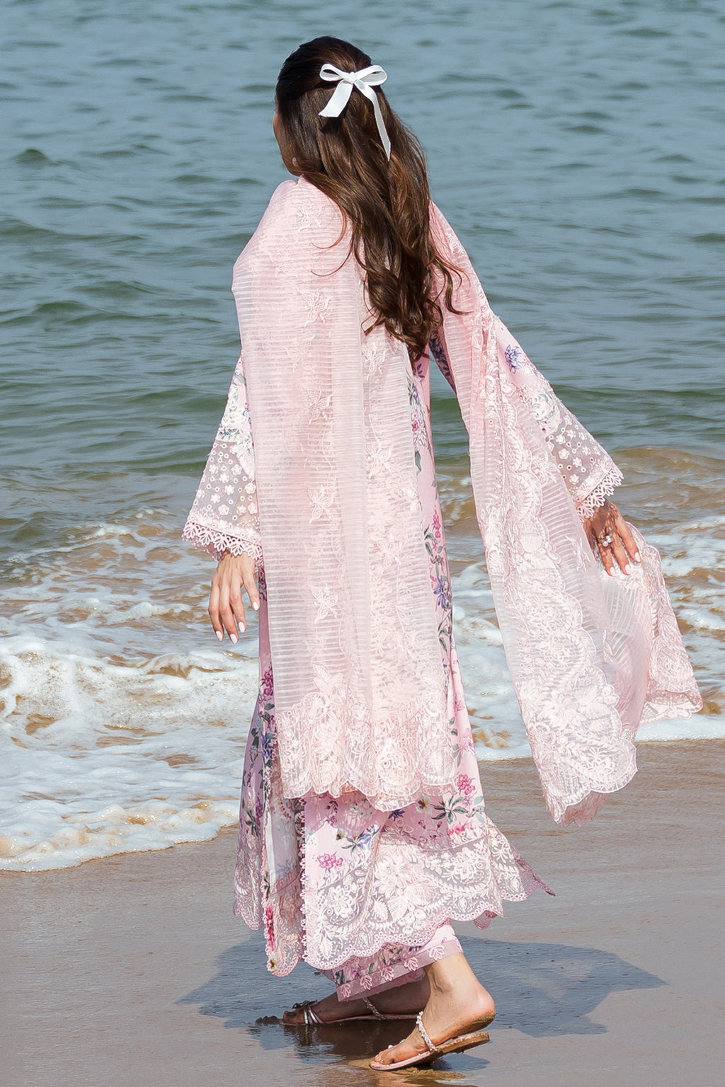 Afrozeh Lily embroidered lawn suit, photo 2
