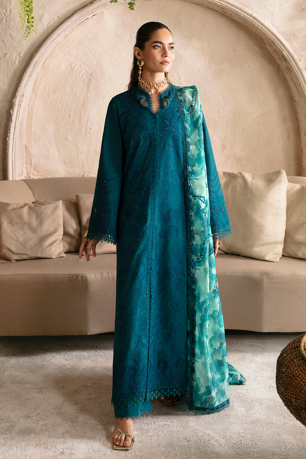 Afrozeh | Cascade Luxury Lawn 24 | Mia -  Afrozeh Luxury - Original Designer Dress - House of Maryam