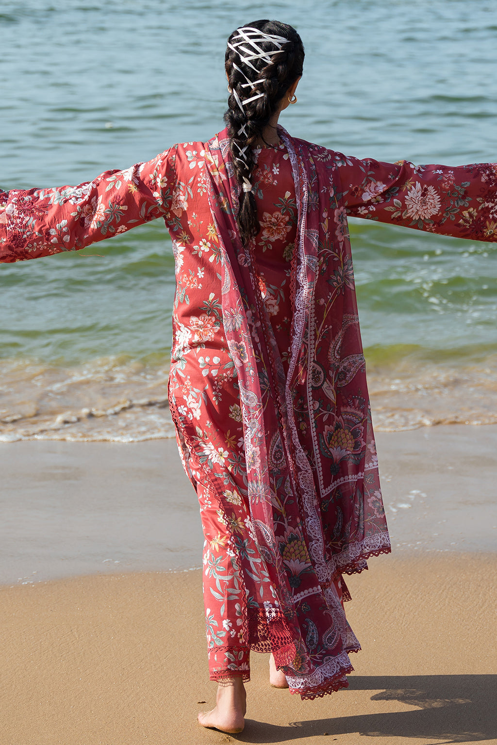 Afrozeh Scarley embroidered lawn suit, photo 4