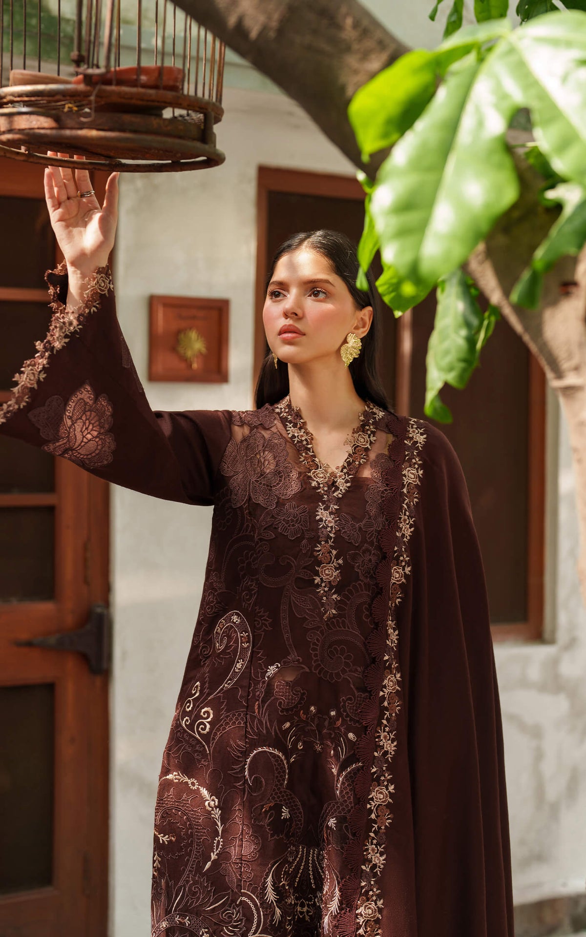 Asifa and Nabeel | Pashmina Luxe 25 | Aima LWC25-10-4