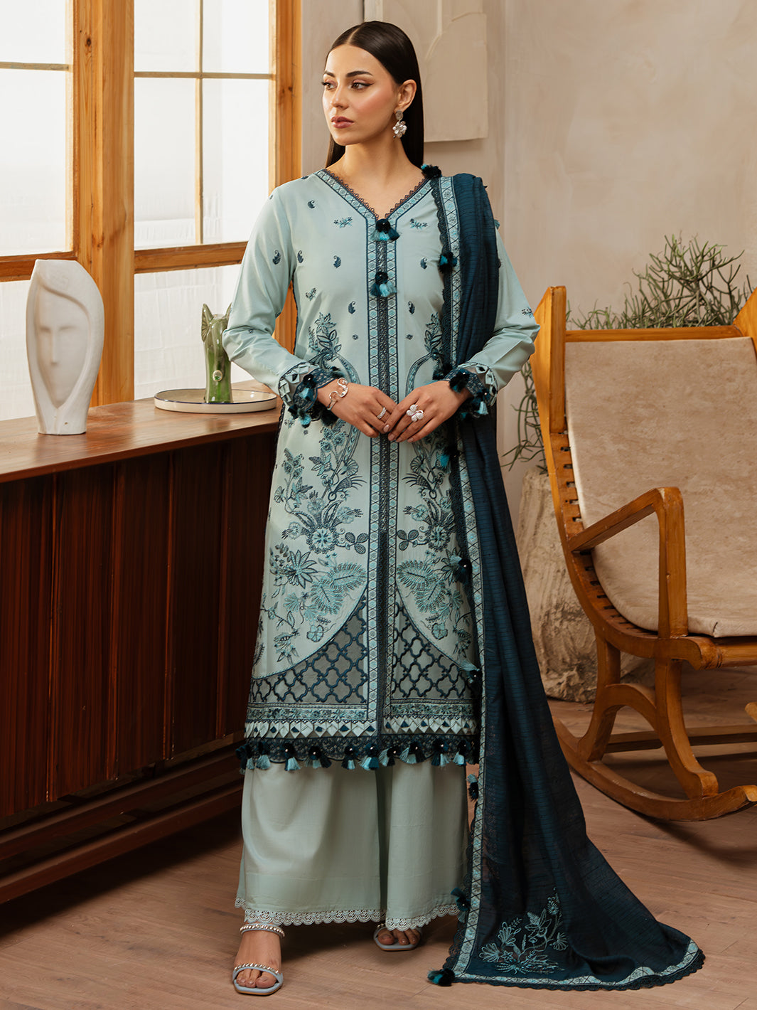 Mahnur | Florence Luxury Lawn 25 | AIYLEEN -  Mahnur Ladies Clothes -  House of Maryam