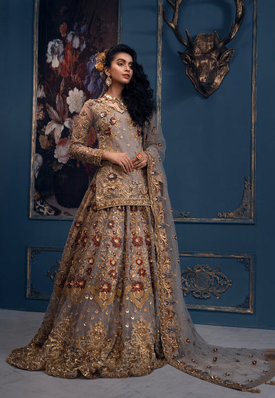 Akbar Aslam Queen Bee bridal maxi
