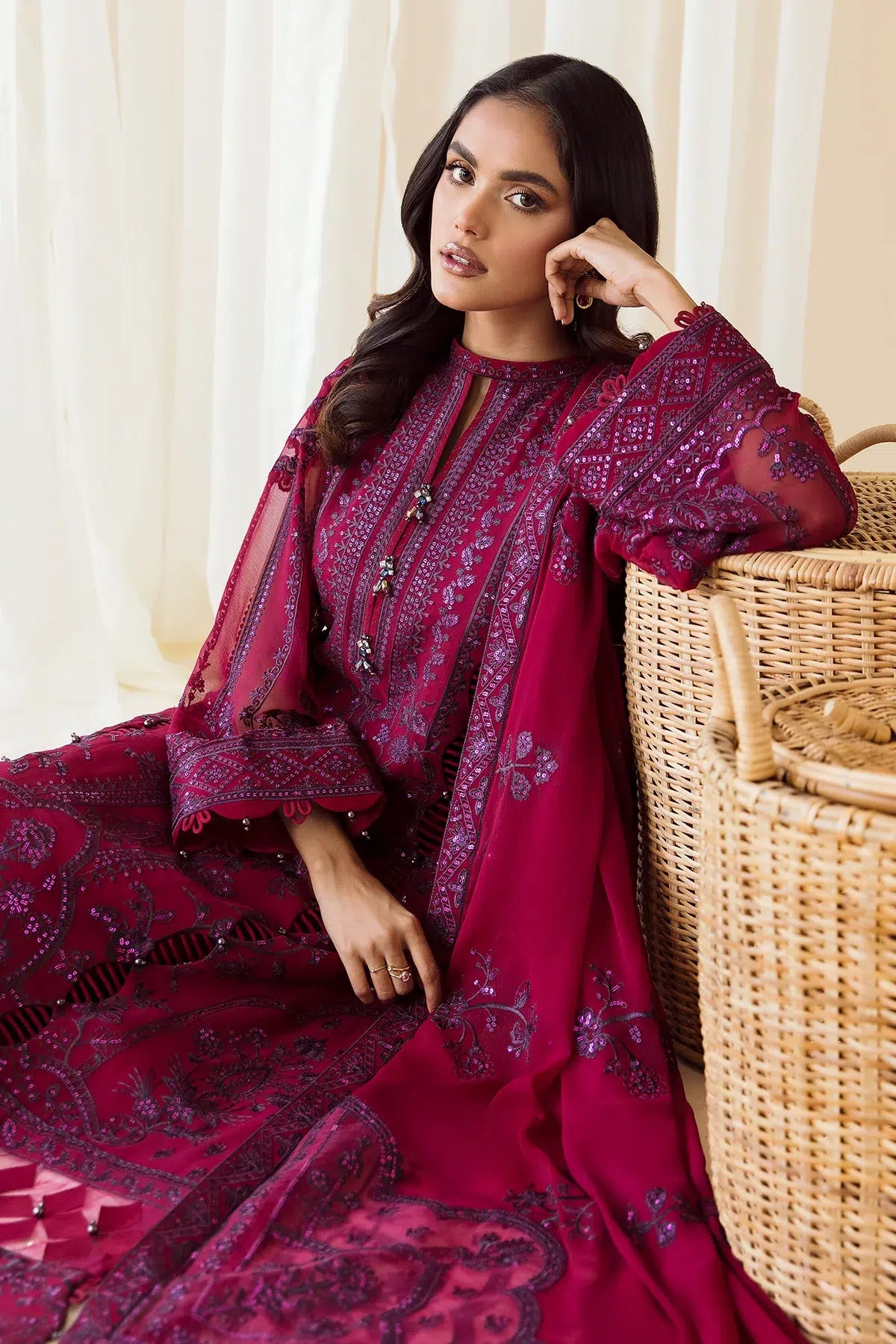 Alizeh | Formals Collection | Gulban by Designer Alizeh - House of Maryam - Pakistani Designer Ethnic Wear in {{ shop.shopifyCountryName }}