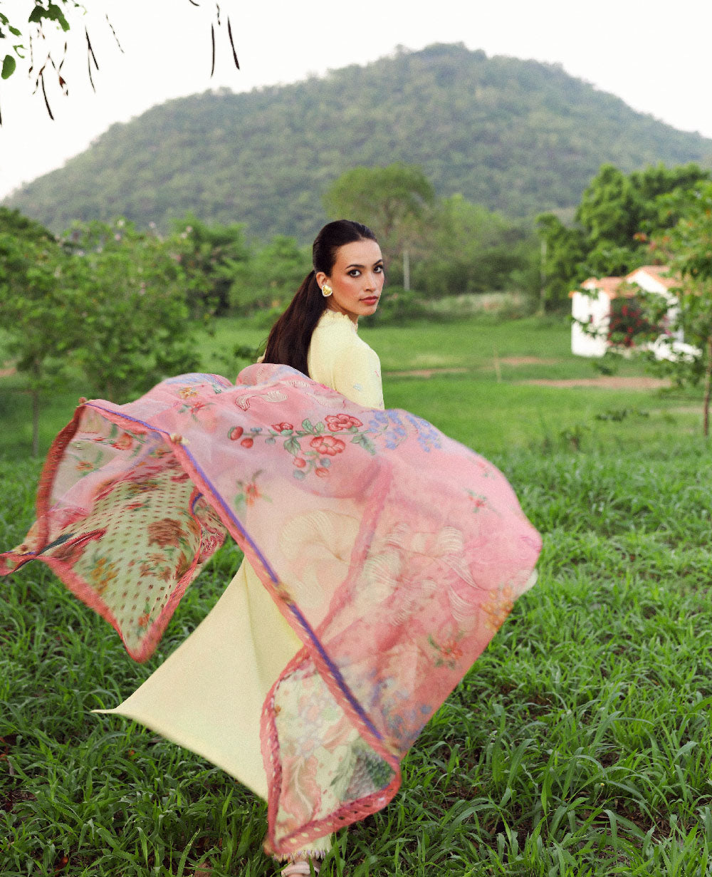 Republic Womenswear | Lilas Lawn 26 | Amris-2