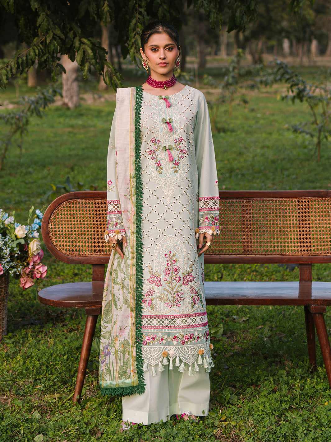 Mahnur | Dahlia Luxury Lawn 25 | Ana -  Mahnur Ladies Clothes - Original Designer Dress - House of Maryam