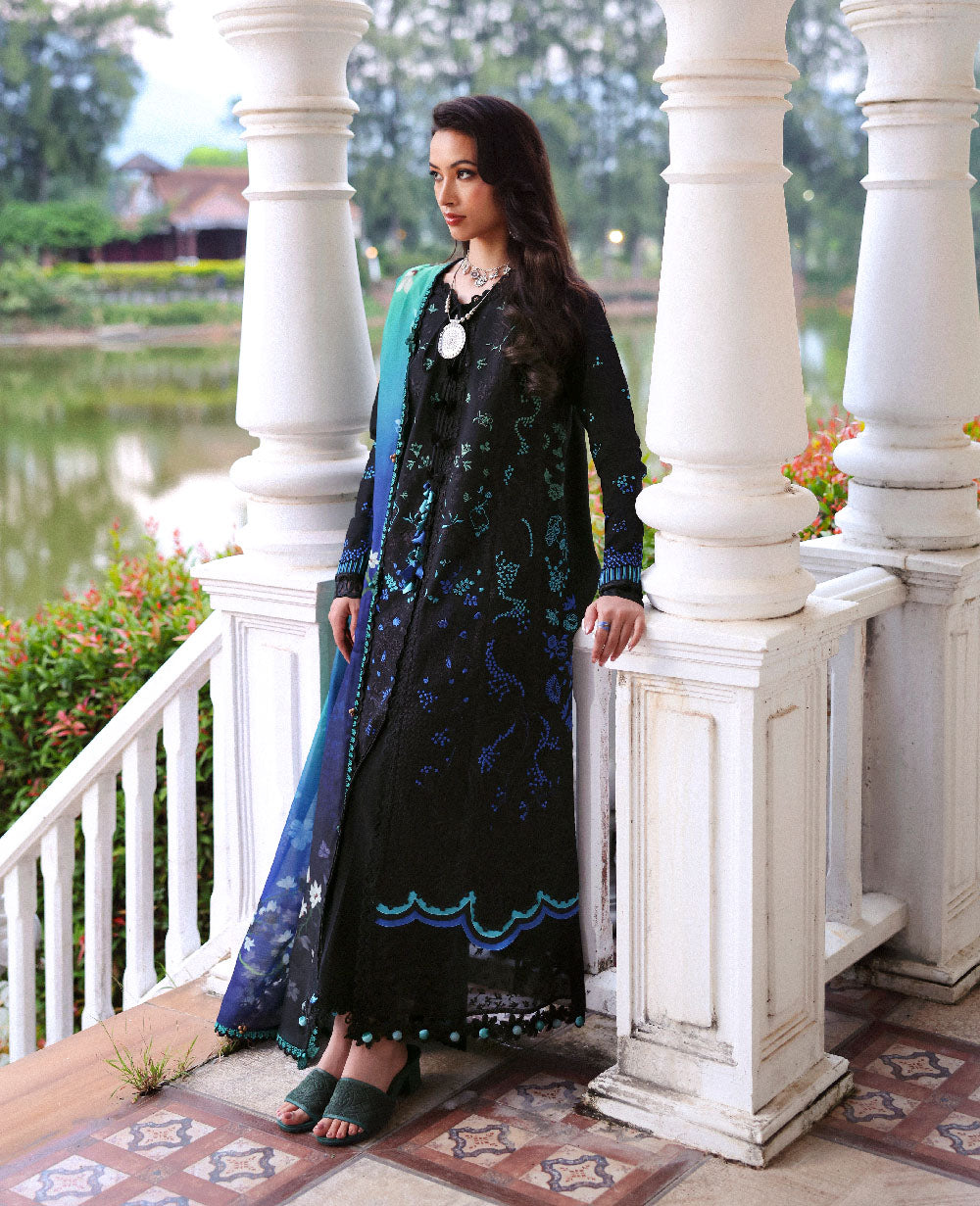 Republic Womenswear | Lilas Lawn 26 | Arisa, image 2