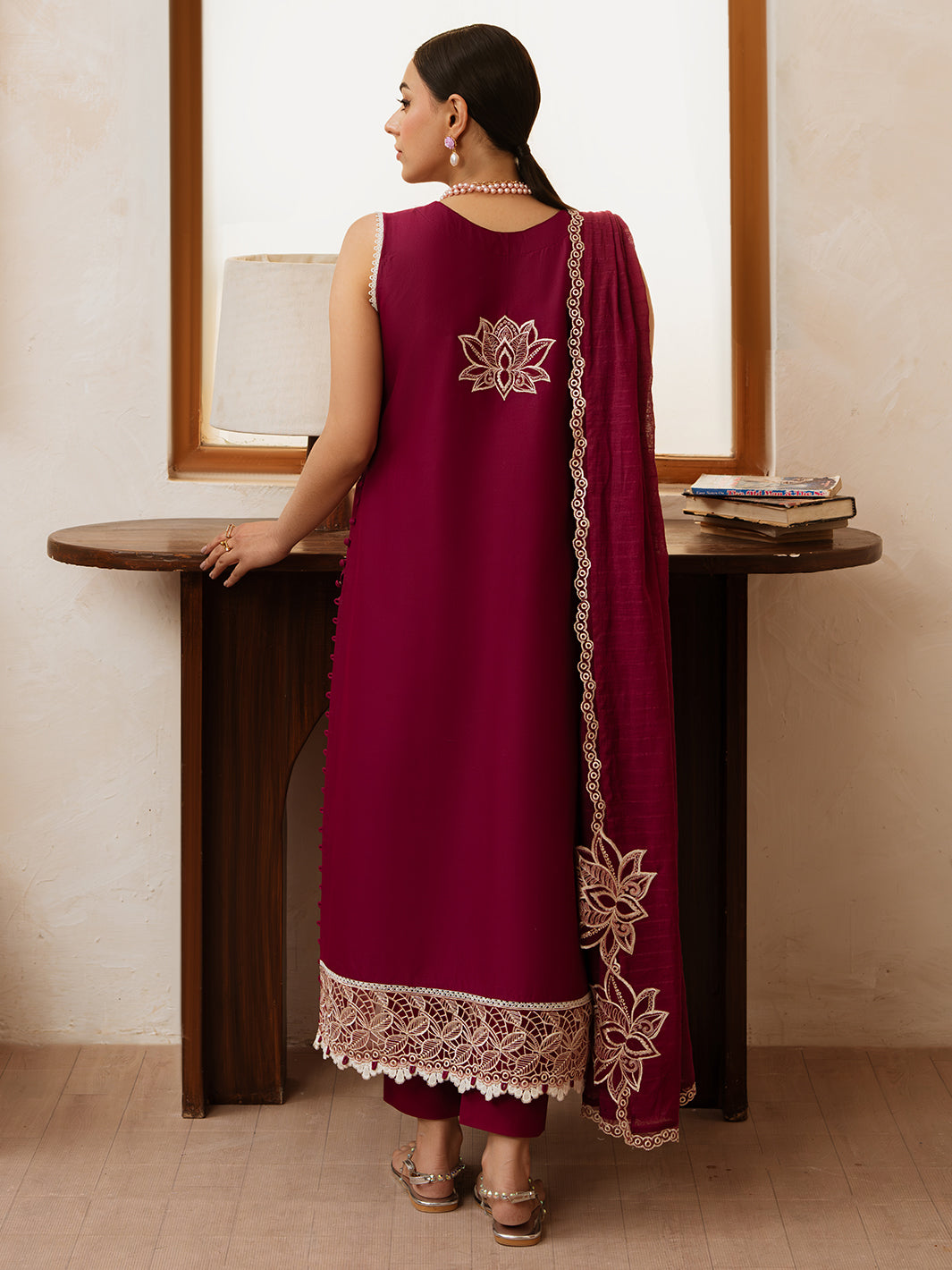 Mahnur | Florence Luxury Lawn 25 | ARLEEN -  Mahnur Ladies Clothes - Original Designer Dress - House of Maryam