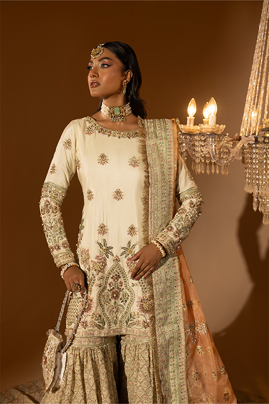 Muntaha | Tabeer Formals | Nazakat