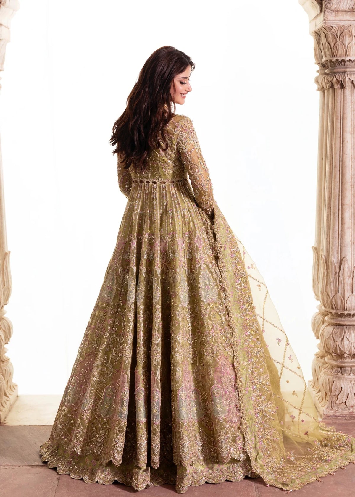 Kanwal Malik | Maahi Festive 26 | Nayab, image 2